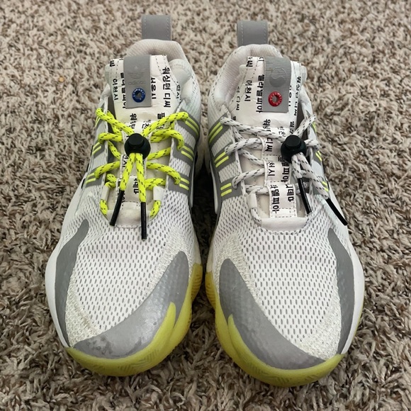 Adidas Consortium's Crazy BYW 2.0 x “Sister Cities” - Picture 3 of 6